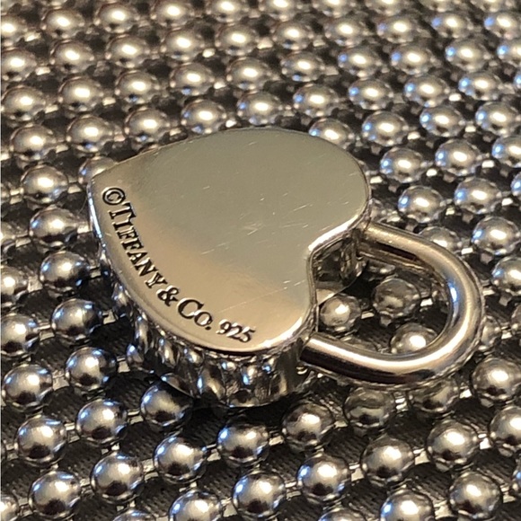 Tiffany & Co. “Mom” Padlock Charm Pendant - Picture 7 of 12